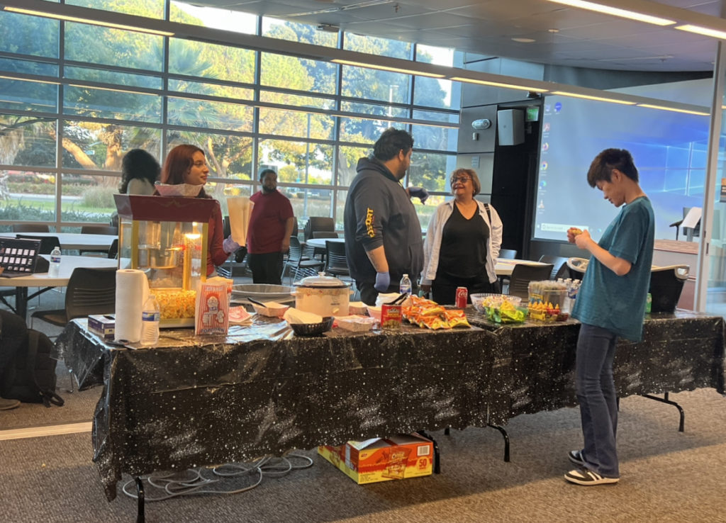 EL Centro providing the snacks for the attendees 